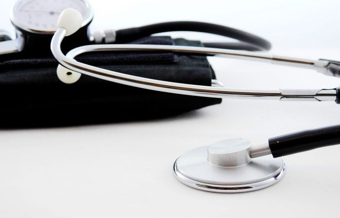 Kneppelhout lawyers employment law monitoring sick employee